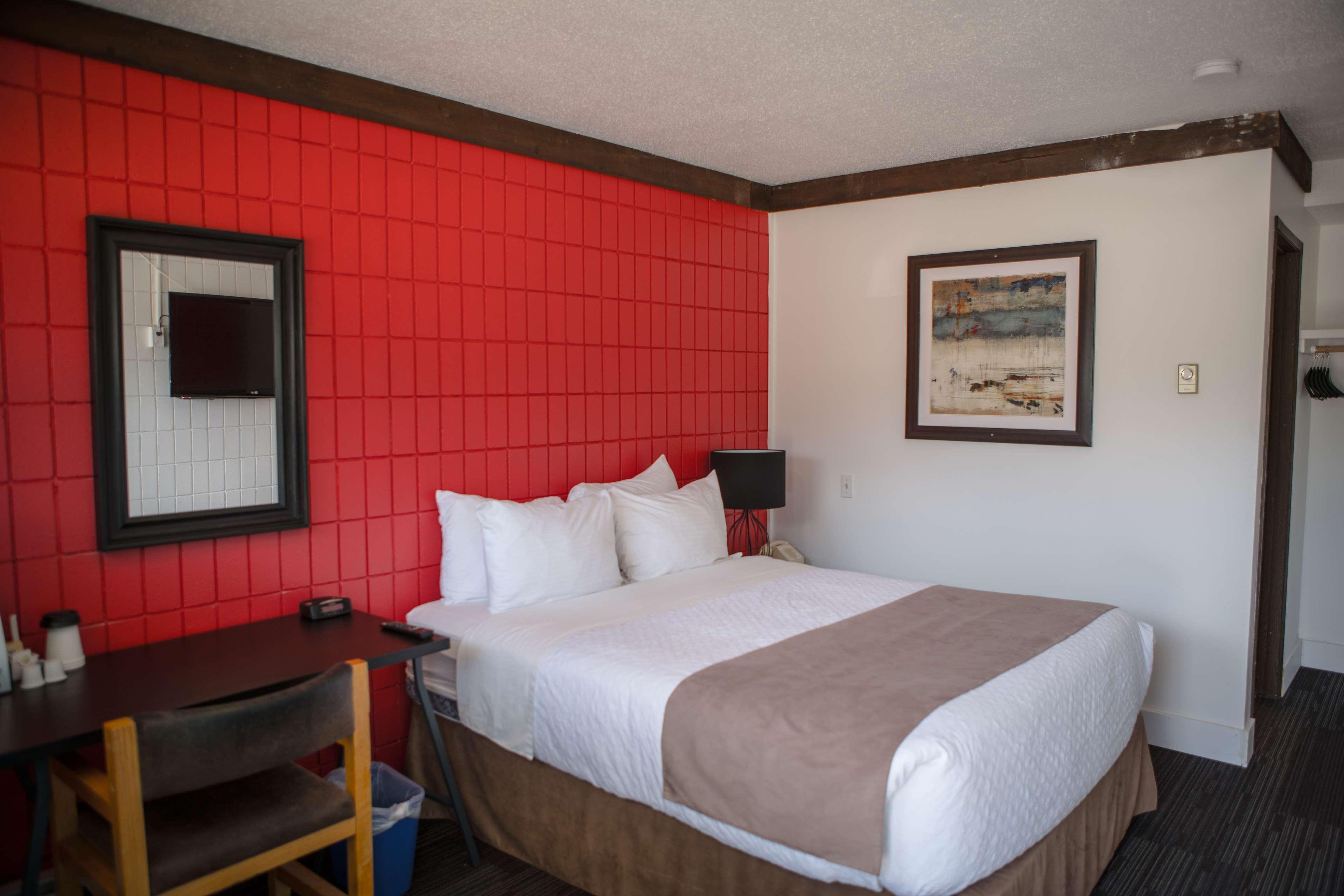 Stoke Hotel Surestay Collection By Best Western Revelstoke Esterno foto