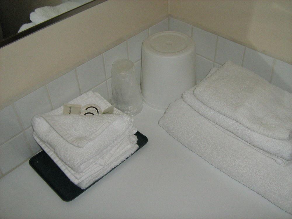 Stoke Hotel Surestay Collection By Best Western Revelstoke Esterno foto